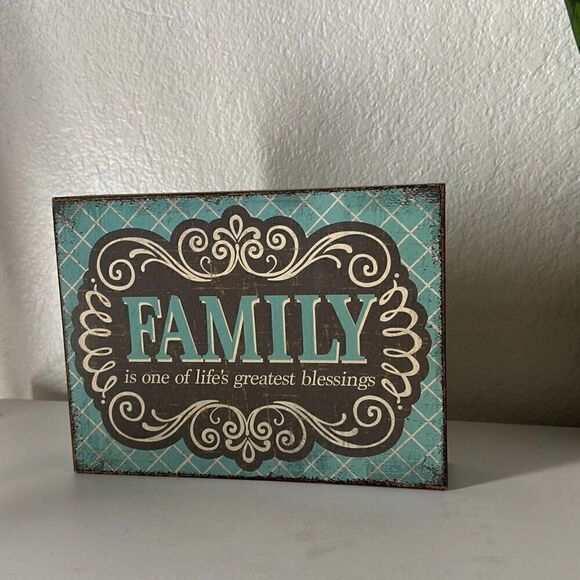 Family is one of life’s greatest blessings - Picture 3 of 6